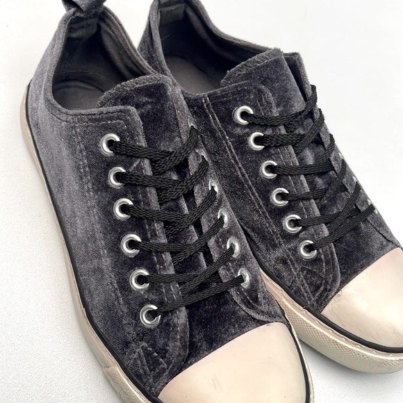 Velvet My Style Sneakers - Picture 3 of 14